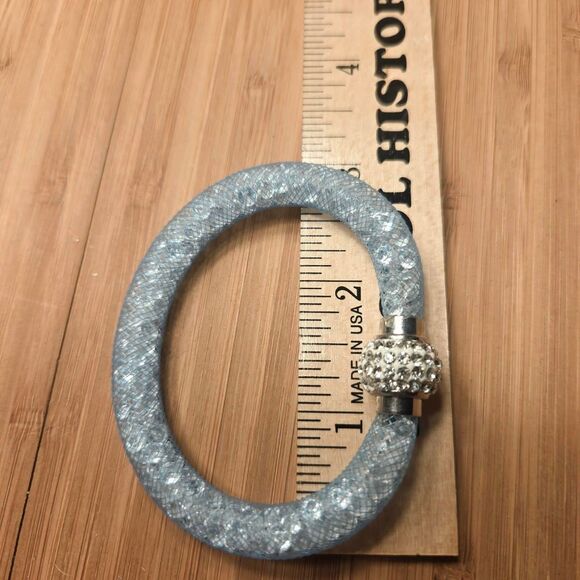 Swarovski elements Women's Silver and Blue  crushed crystal Jewelry - Picture 5 of 6